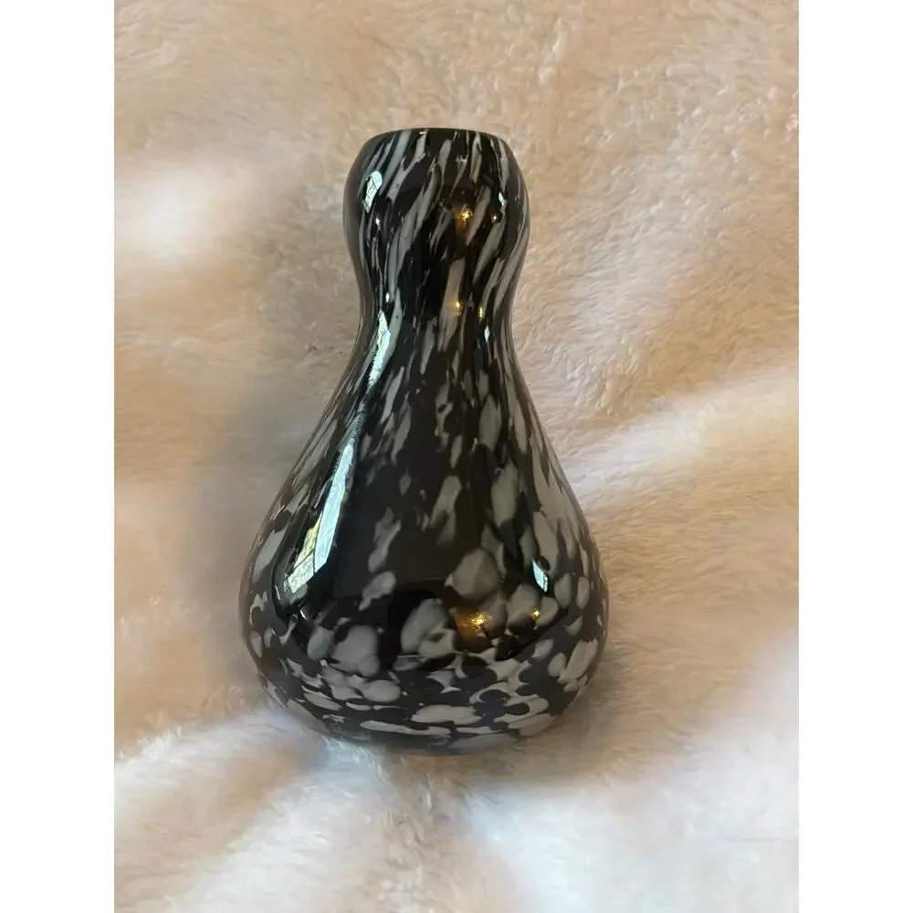 Vintage Black White Art Glass Bud Vase Hand Blown Confetti Speckled 4.5